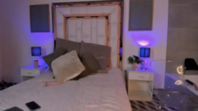 Snapshot of Violeta_dh chatting on 11/05/25, 12:08 Violeta dh online show from 11/05/25, 12:08