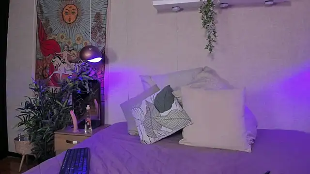 Snapshot of Violeta_dh chatting on 10/29/25, 12:04 Violeta dh online show from 10/29/25, 12:04