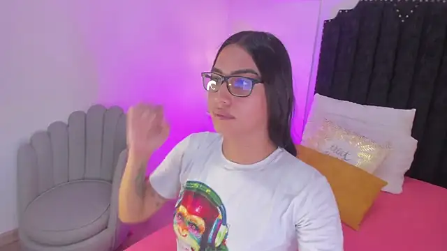 cherrylady 02 online show from 12/22/25, 12:38