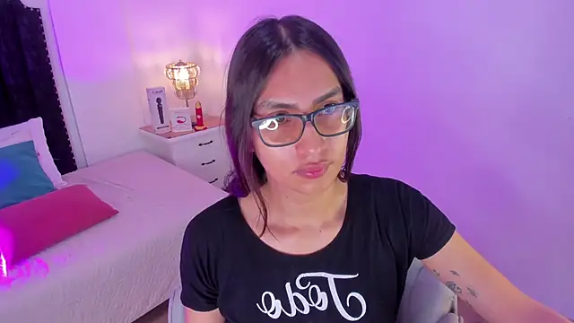 cherrylady 02 online show from 10/28/25, 12:48