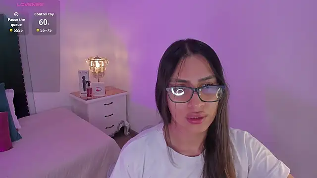 cherrylady 02 online show from 11/14/25, 12:53