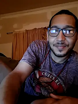 ThrowedWorldWide online show from 11/21/25, 10:03