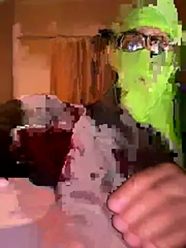 ThrowedWorldWide online show from 11/10/25, 01:54