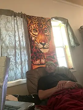 ThrowedWorldWide online show from 03/11/26, 06:35