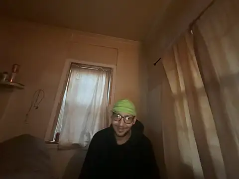 ThrowedWorldWide online show from 12/16/25, 12:31