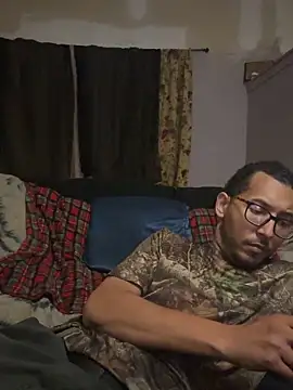 ThrowedWorldWide online show from 11/17/25, 01:42