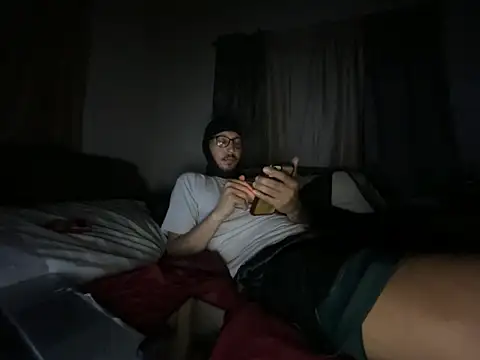 ThrowedWorldWide online show from 04/14/26, 07:02