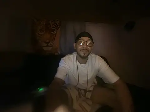 ThrowedWorldWide online show from 04/21/26, 02:14