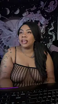 NeliaHexxen online show from 01/15/26, 08:40