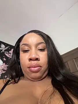 Snapshot of NeliaHexxen chatting on 10/26/25, 03:29 NeliaHexxen online show from 10/26/25, 03:29