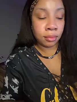 NeliaHexxen online show from 02/02/26, 07:51