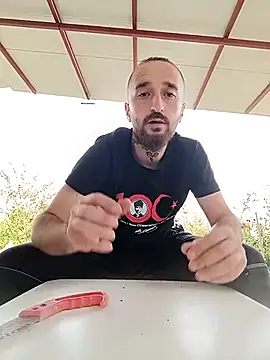 krerem online show from 11/01/25, 12:21