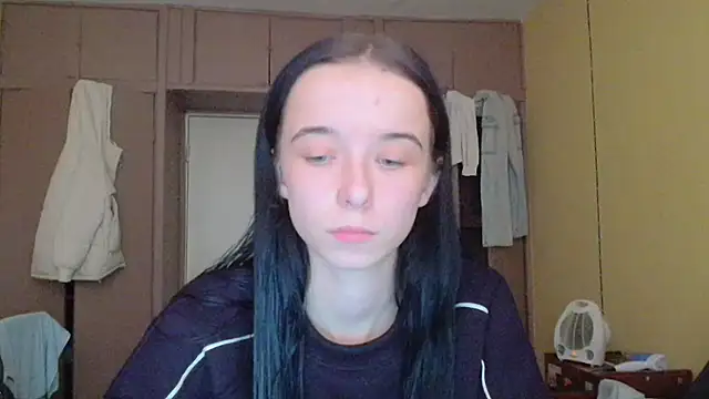 Emilia Light online show from 10/29/25, 09:30