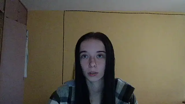 Emilia Light online show from 10/23/25, 07:07