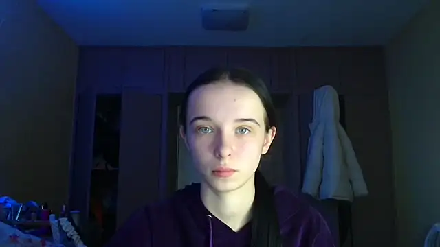 Emilia Light online show from 02/02/26, 07:29