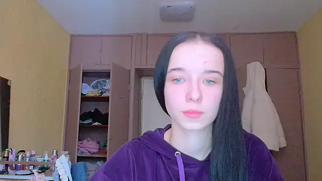 Emilia Light online show from 01/15/26, 08:07