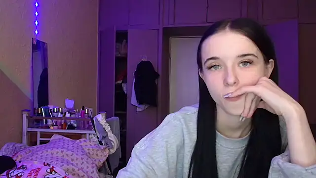 Emilia Light online show from 03/27/26, 01:23