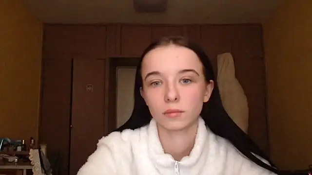 Emilia Light online show from 02/05/26, 11:39