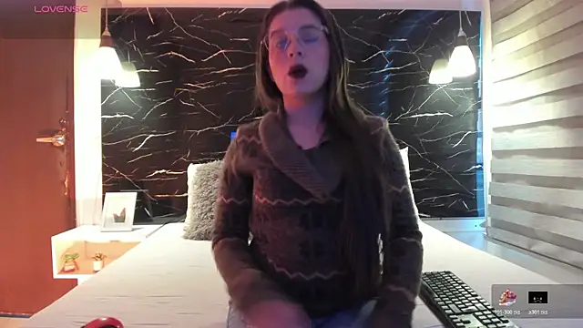 ZOE LE online show from 03/04/26, 11:40