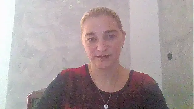 Snapshot of GoldenAngelMilf chatting on 10/09/25, 12:17 GoldenAngelMilf online show from 10/09/25, 12:17