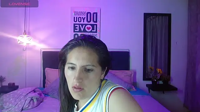Snapshot of Sharon_10_ chatting on 10/15/25, 01:59 Sharon 10  online show from 10/15/25, 01:59