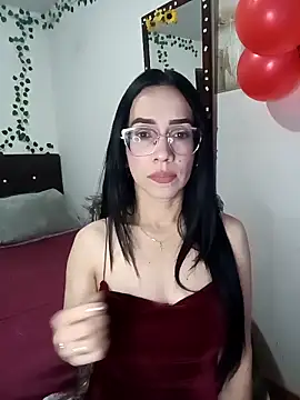 Snapshot of YaraDuartee chatting on 02/25/26, 11:59 YaraDuartee online show from 02/25/26, 11:59