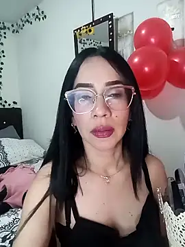 Snapshot of YaraDuartee chatting on 02/21/26, 12:12 YaraDuartee online show from 02/21/26, 12:12