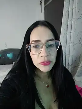 Snapshot of YaraDuartee chatting on 07/09/26, 11:59 YaraDuartee online show from 07/09/26, 11:59