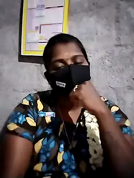 Snapshot of Tamil_Hot_Sandy chatting on 01/09/26, 04:03 Tamil Hot Sandy online show from 01/09/26, 04:03