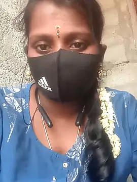 Snapshot of Tamil_Hot_Sandy chatting on 10/02/25, 08:50 Tamil Hot Sandy online show from 10/02/25, 08:50