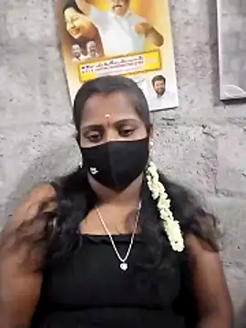 Snapshot of Tamil_Hot_Sandy chatting on 02/16/26, 04:05 Tamil Hot Sandy online show from 02/16/26, 04:05