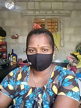 Snapshot of Tamil_Hot_Sandy chatting on 02/19/26, 10:23 Tamil Hot Sandy online show from 02/19/26, 10:23