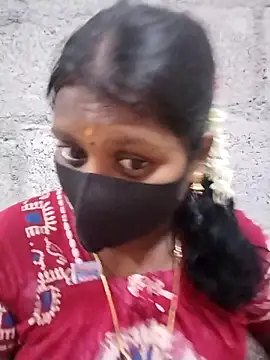 Snapshot of Tamil_Hot_Sandy chatting on 06/01/26, 03:55 Tamil Hot Sandy online show from 06/01/26, 03:55