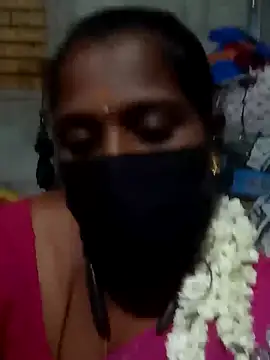 Snapshot of Tamil_Hot_Sandy chatting on 10/03/25, 04:08 Tamil Hot Sandy online show from 10/03/25, 04:08