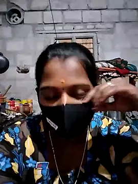 Snapshot of Tamil_Hot_Sandy chatting on 11/30/25, 05:36 Tamil Hot Sandy online show from 11/30/25, 05:36