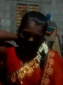Snapshot of Tamil_Hot_Sandy chatting on 11/10/25, 05:07 Tamil Hot Sandy online show from 11/10/25, 05:07