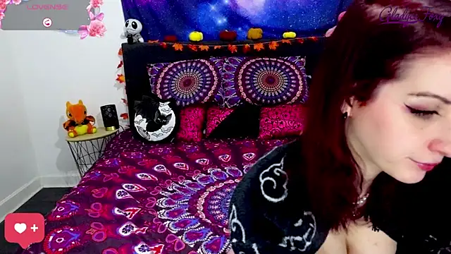 Snapshot of Gladyce_Foxy chatting on 12/01/25, 02:29 Gladyce Foxy online show from 12/01/25, 02:29