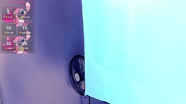 Caroline Millerr online show from 11/08/25, 09:51