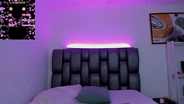 Caroline Millerr online show from 01/08/26, 07:42