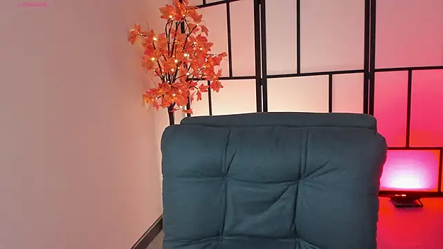 Sweet pay online show from 11/11/25, 01:06