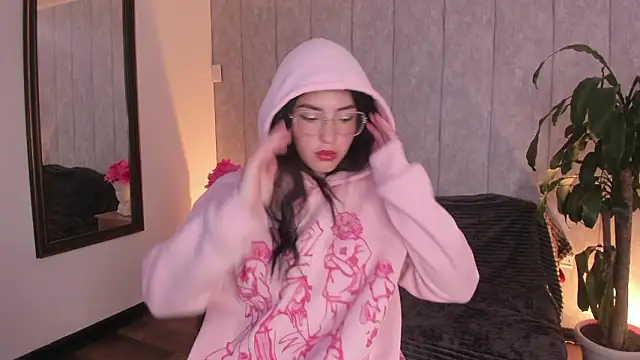 Snapshot of Sweet_pay chatting on 02/10/26, 12:59 Sweet pay online show from 02/10/26, 12:59