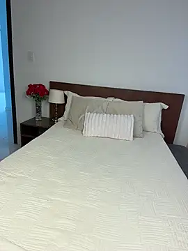 Snapshot of Capricho_01 chatting on 02/24/26, 06:09 Capricho 01 online show from 02/24/26, 06:09