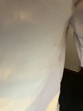 Snapshot of Capricho_01 chatting on 02/14/26, 06:41 Capricho 01 online show from 02/14/26, 06:41