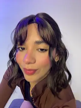 Capricho 01 online show from 04/20/26, 06:09