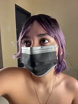 Capricho 01 online show from 11/11/25, 06:47