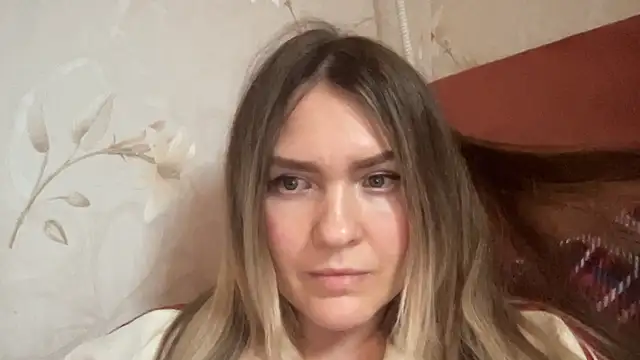 Snapshot of Milysoren chatting on 02/04/26, 04:35 Milysoren online show from 02/04/26, 04:35