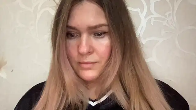 Snapshot of Milysoren chatting on 02/12/26, 04:18 Milysoren online show from 02/12/26, 04:18