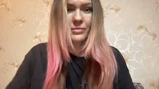 Snapshot of Milysoren chatting on 02/26/26, 05:35 Milysoren online show from 02/26/26, 05:35