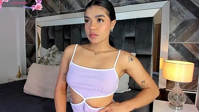 Snapshot of NaylaGrey chatting on 02/19/26, 11:40 NaylaGrey online show from 02/19/26, 11:40