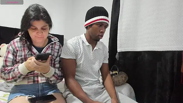 Yin yang hot online show from 09/27/25, 08:48